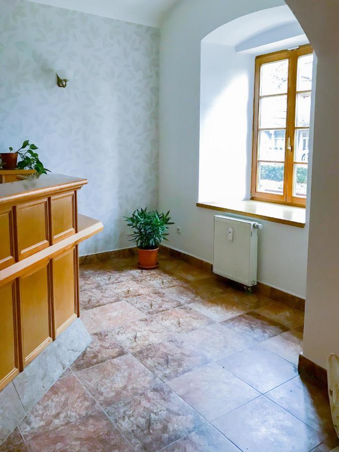 Golden Wood Apartments Plzeň Esterno foto